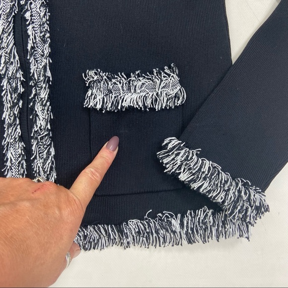 Cachet black knit fringe zip jacket cardigan. M - Picture 4 of 11